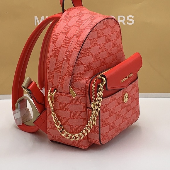 MICHAEL KORS DARK DARK SANGRIA SIGNATURE
Maisie Extra-Small Logo 2-in-1 Backpack - Picture 5 of 16